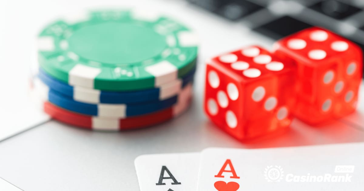 Online Poker vs Standard Poker - What Is the Difference?